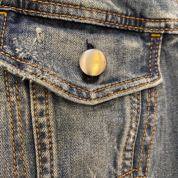 American Eagle Outfitters Super Stretch distressed Denim Jacket Women L - Picture 4 of 13